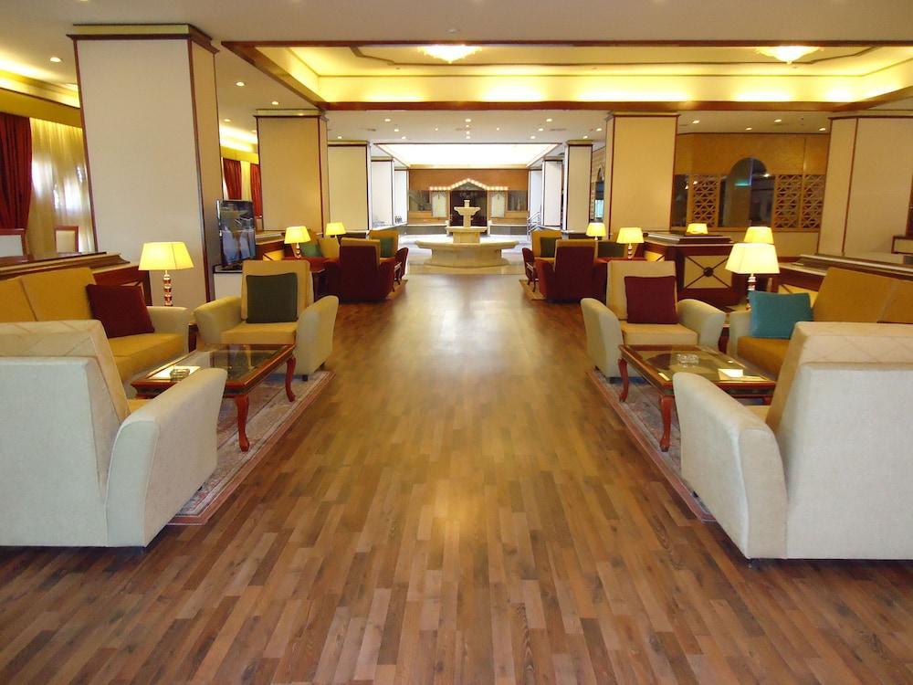 Jeddah Grand Hotel Εξωτερικό φωτογραφία